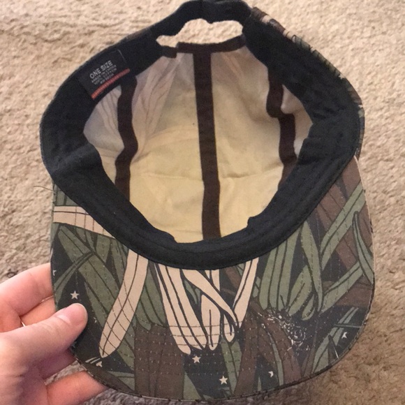 Play Cloths hat - Picture 4 of 5